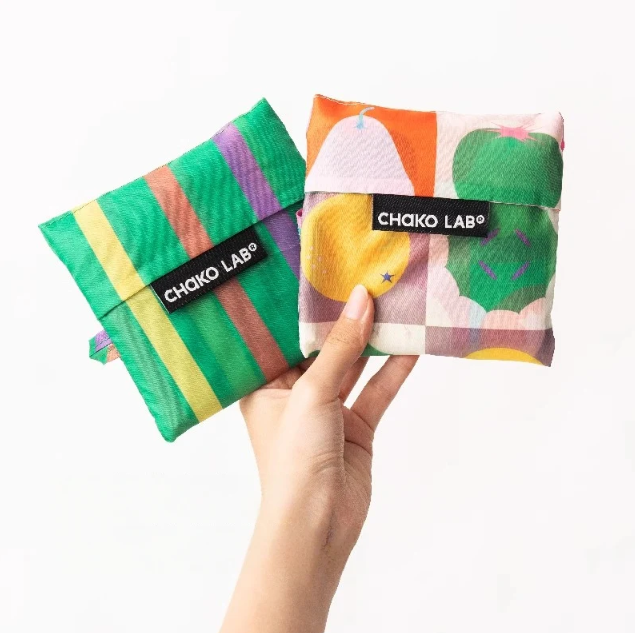 Tote bag